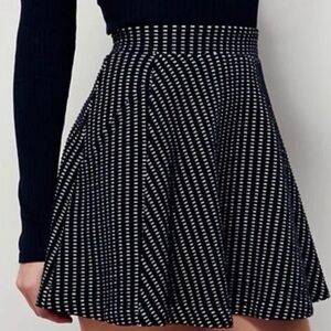 Free People Flippy Floppy Skater Skirt Black & White EUC - Sz M